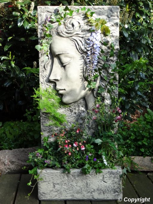 Relief "Jamila" z podstawą - obrazek 3