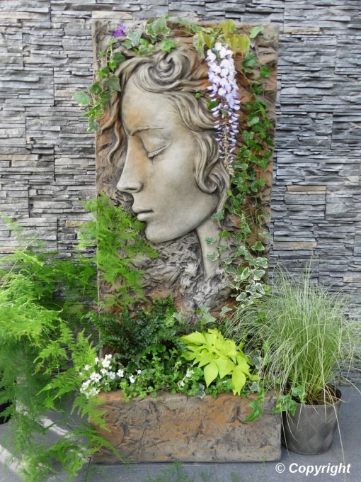 Relief "Jamila" z podstawą (odcień rdzy) - obrazek 2