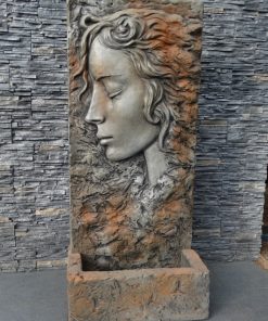 Relief "Jamila" z podstawą (odcień rdzy)